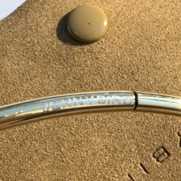 JENNY BIRD Gold Oval Ankle Bracelet Bangle - Picture 3 of 4